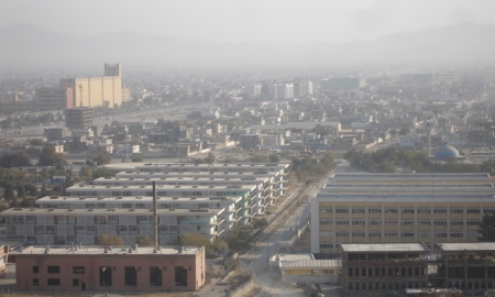Smog na Kabulem. Fot. PRDkand na licencji GFDL
